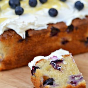 Cake Loaves With Icing - Low Carb - Wheat and gluten free, no added sugar