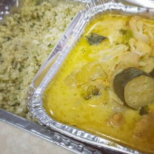 Thai Green Chicken Curry with Cauli rice - Low Carb - Wheat and gluten free, no added sugar